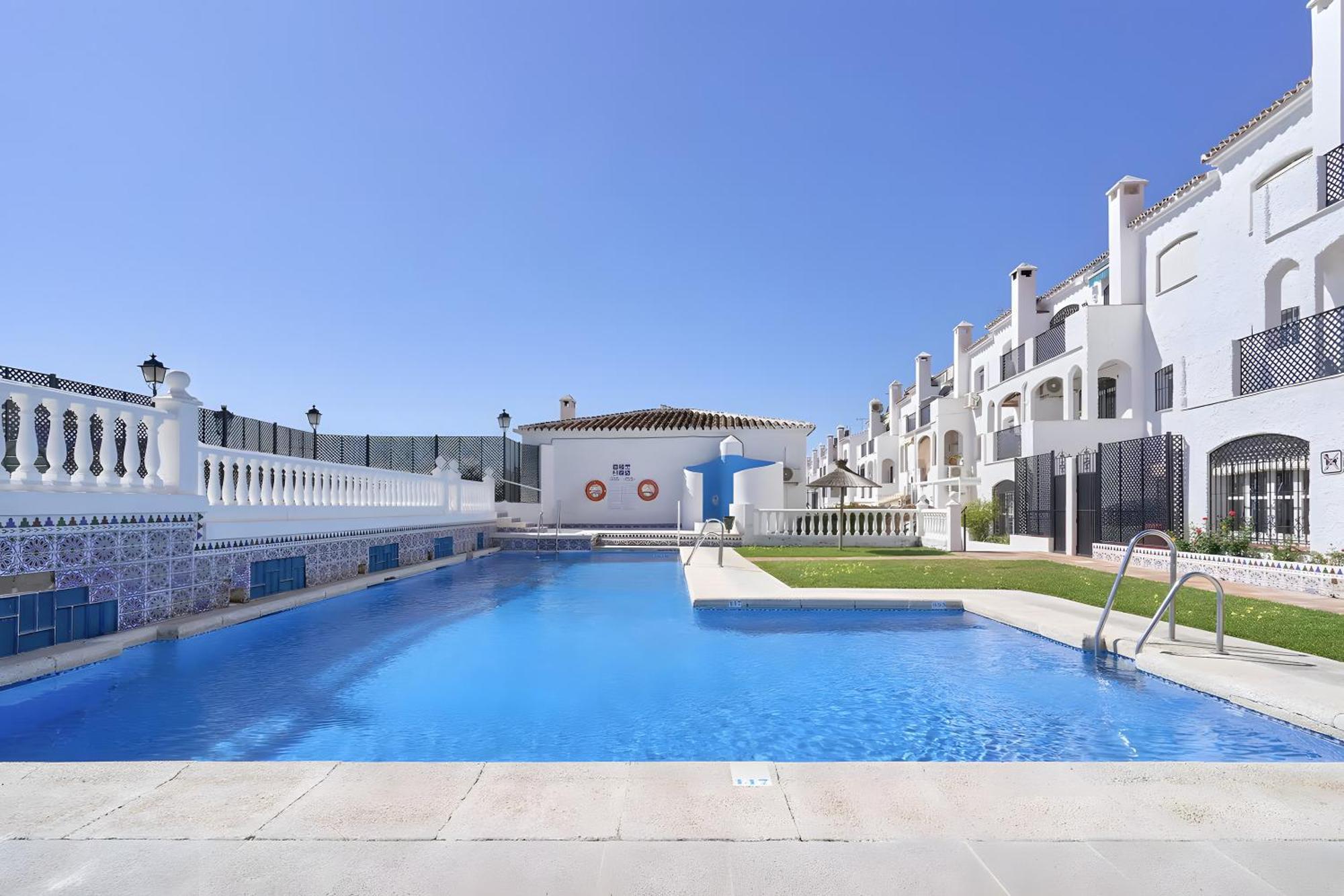 内尔哈Casa Lena Town House With Pool别墅 外观 照片