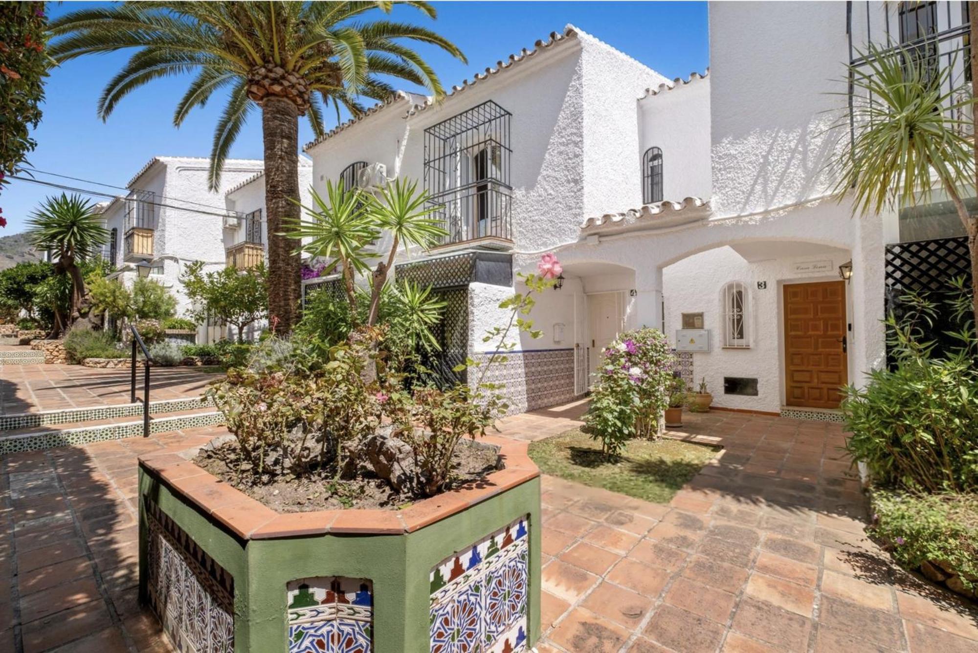 内尔哈Casa Lena Town House With Pool别墅 外观 照片